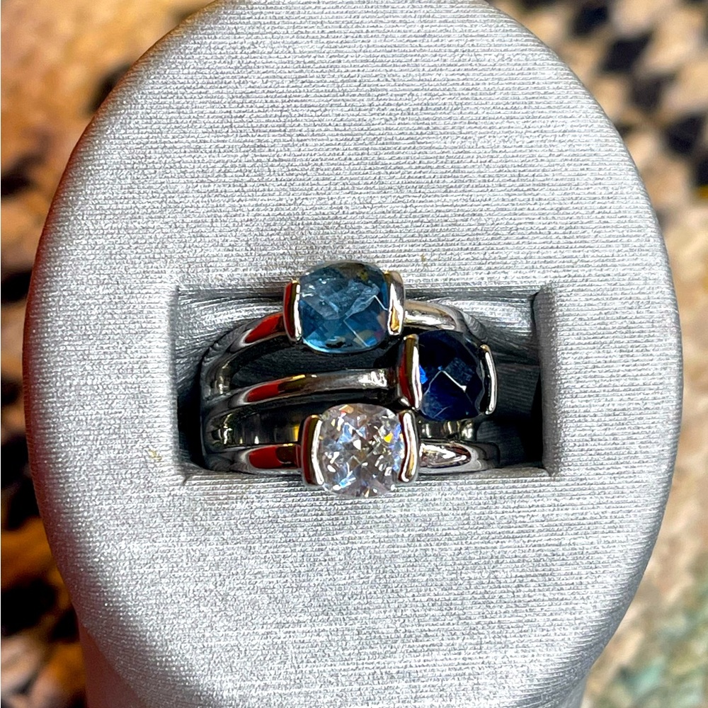 Lia Sophia fashion ring